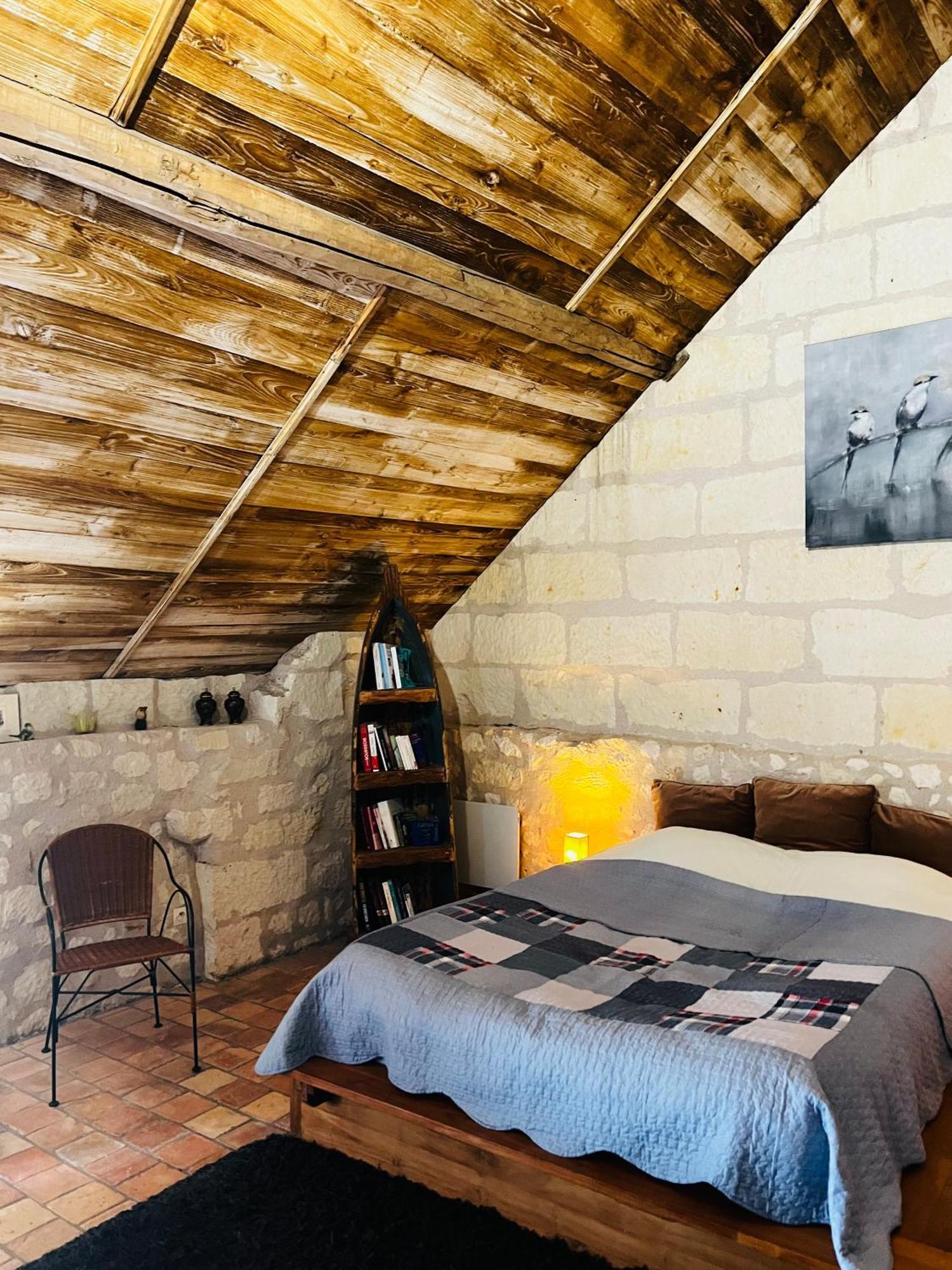 Chateau De La Thibaudiere - Chambre Du Tonneau Allonnes  Zewnętrze zdjęcie