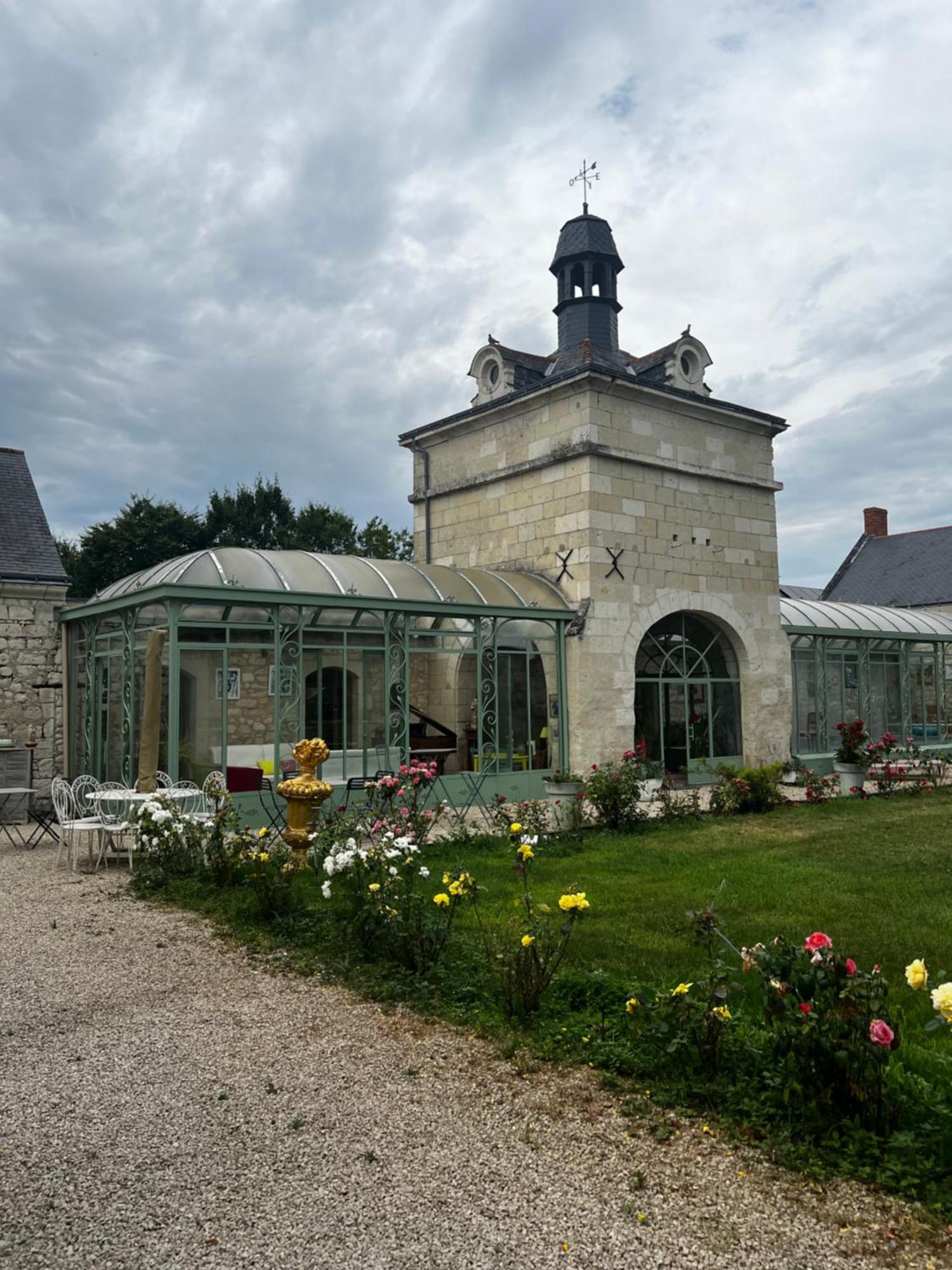 Chateau De La Thibaudiere - Chambre Du Tonneau Allonnes  Zewnętrze zdjęcie