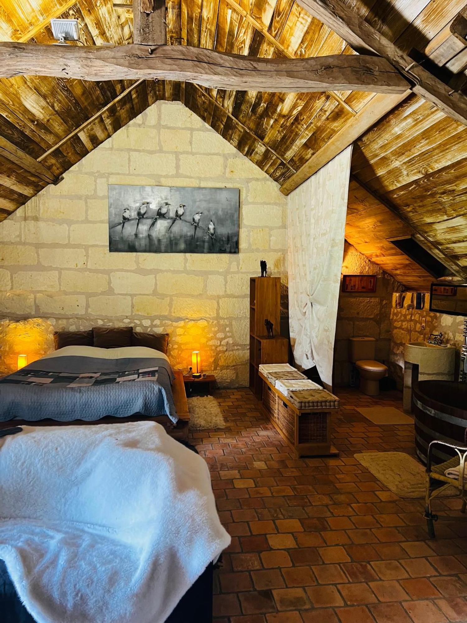 Chateau De La Thibaudiere - Chambre Du Tonneau Allonnes  Zewnętrze zdjęcie